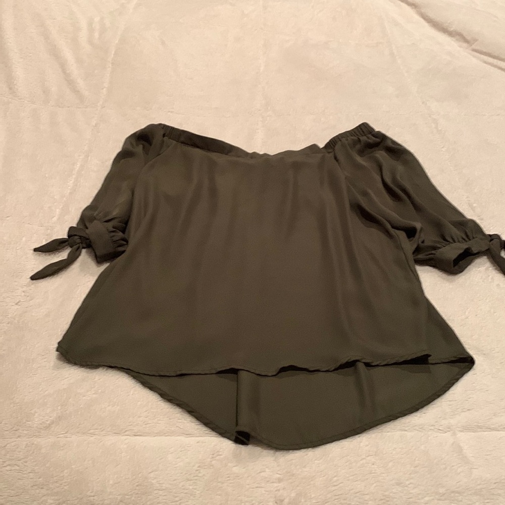 Off shoulder top